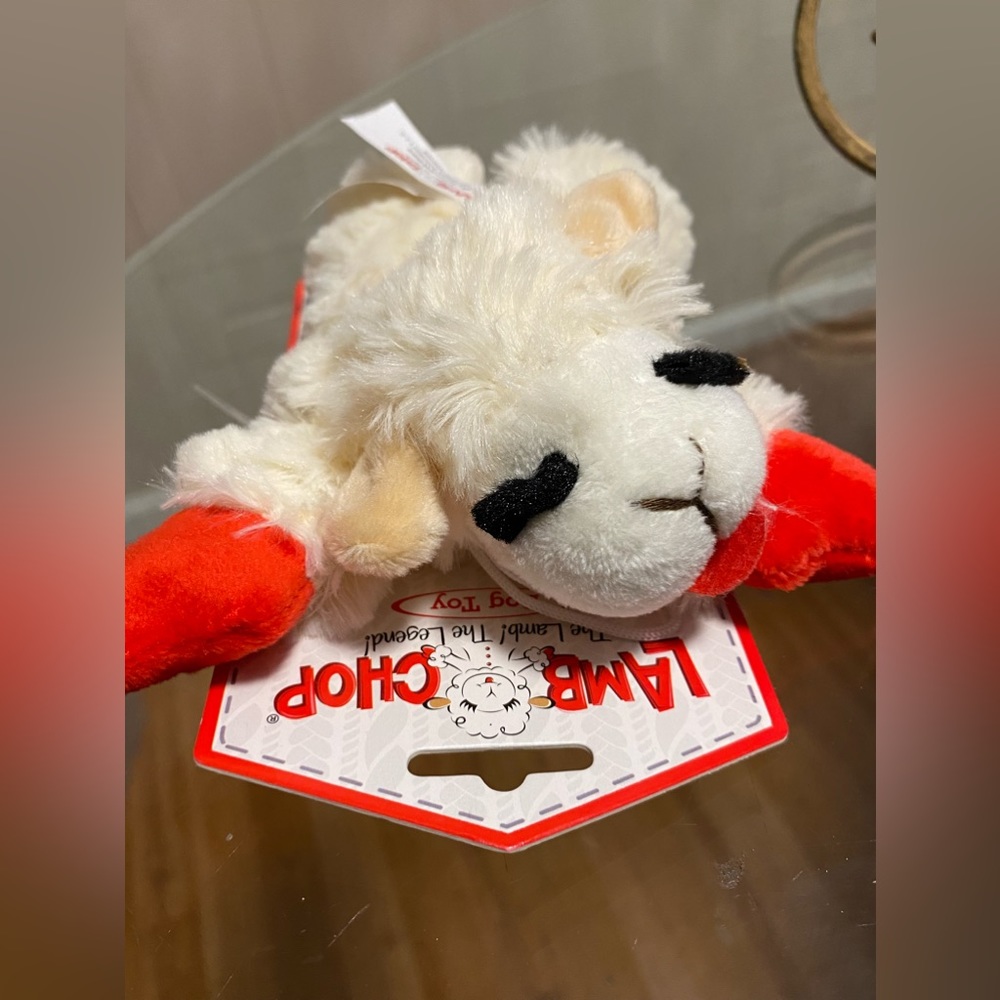 LambChop With Squeaker 6.5” With Squeaker.
